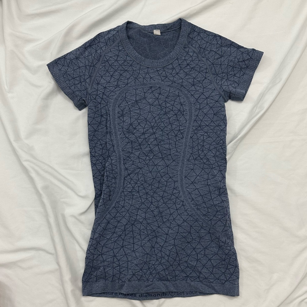 *RARE* Lululemon Swiftly Tech Tshirt